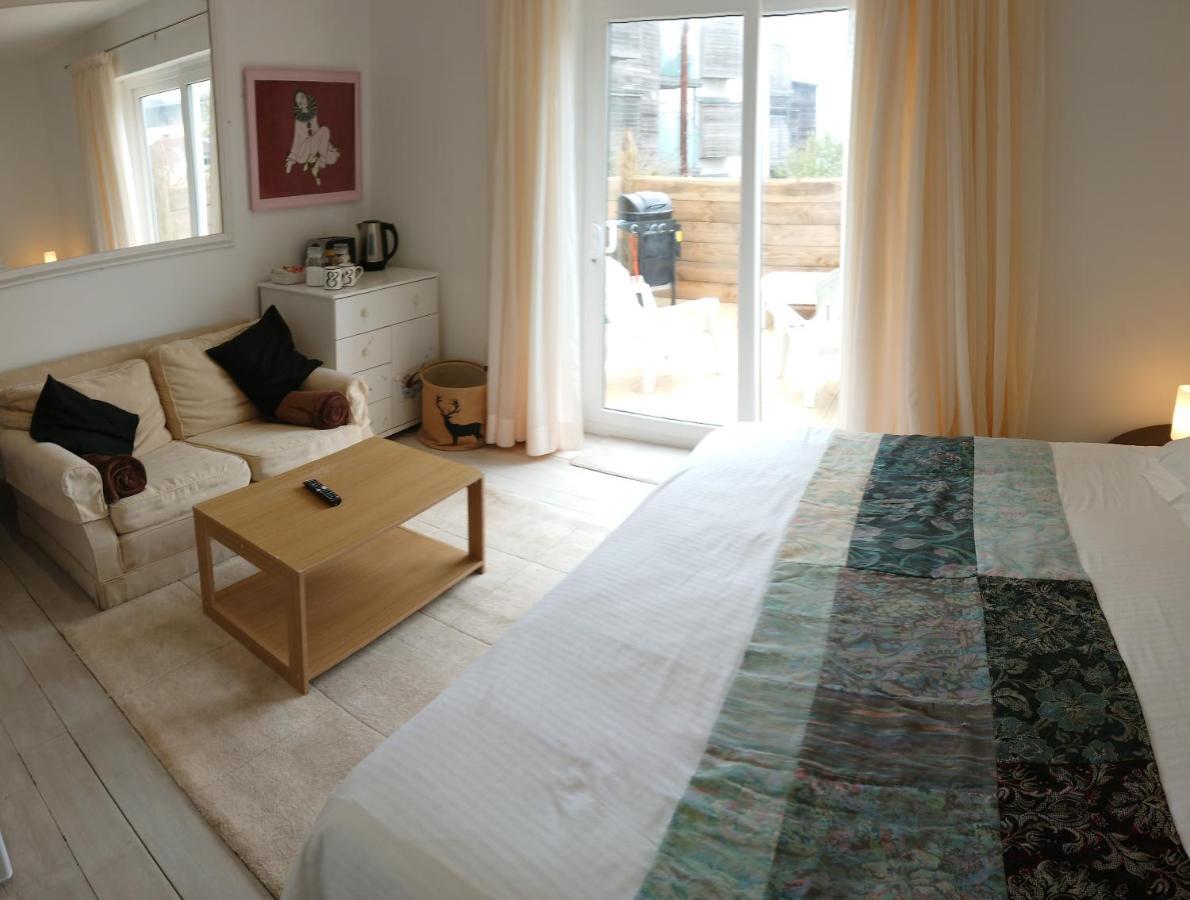 Surf Lookout - King Size En-Suite With Sea Views Ньюки Экстерьер фото